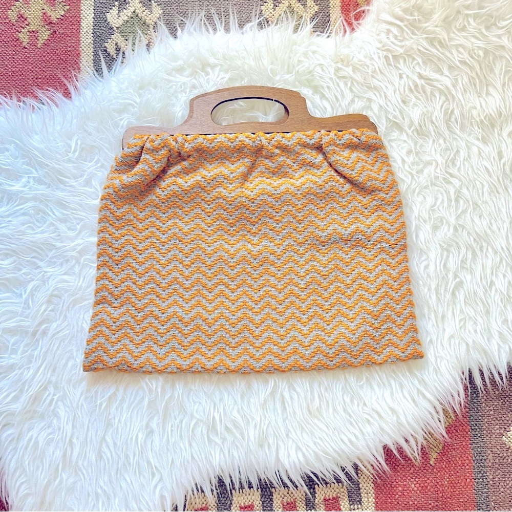 Vintage retro handbag purse